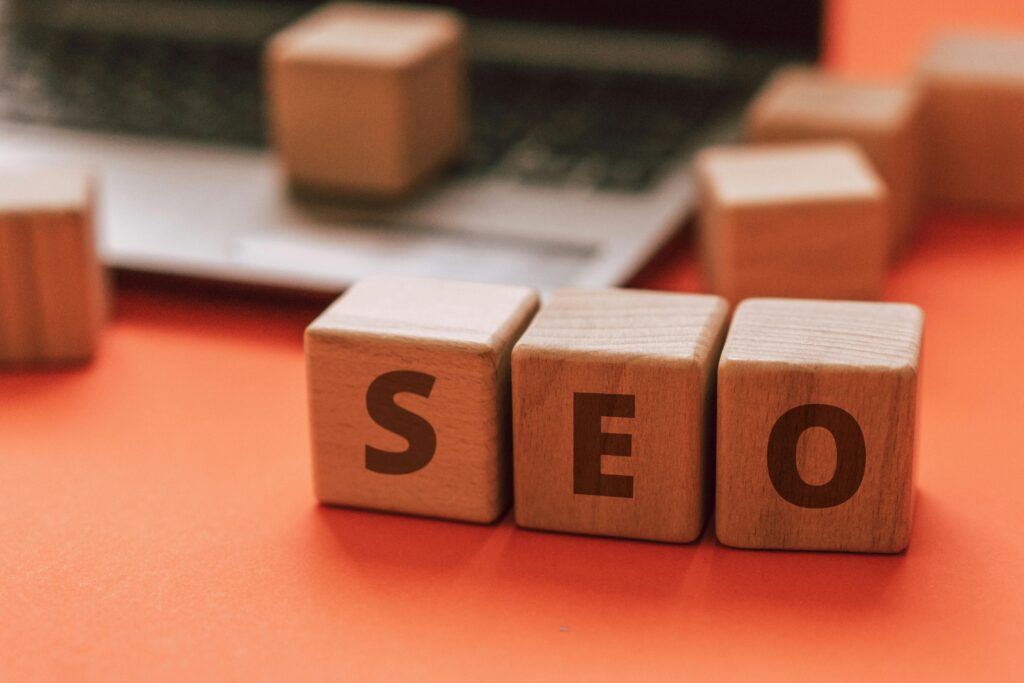 Copywriter SEO – co to jest i jak tworzyć zoptymalizowane wpisy na blogu oraz treści pod wyszukiwarki
